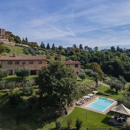 Villa In Umbria With Saltwater Pool 度假居 *