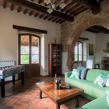 Villa In Umbria With Saltwater Pool